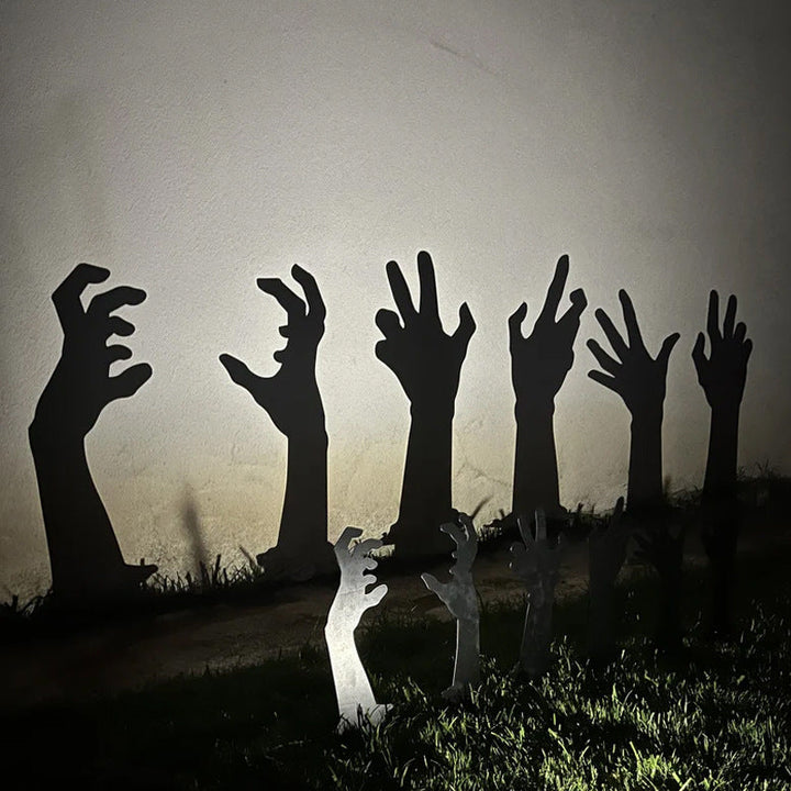 Lisslune | Halloween Garden Stakes Shadow Projector
