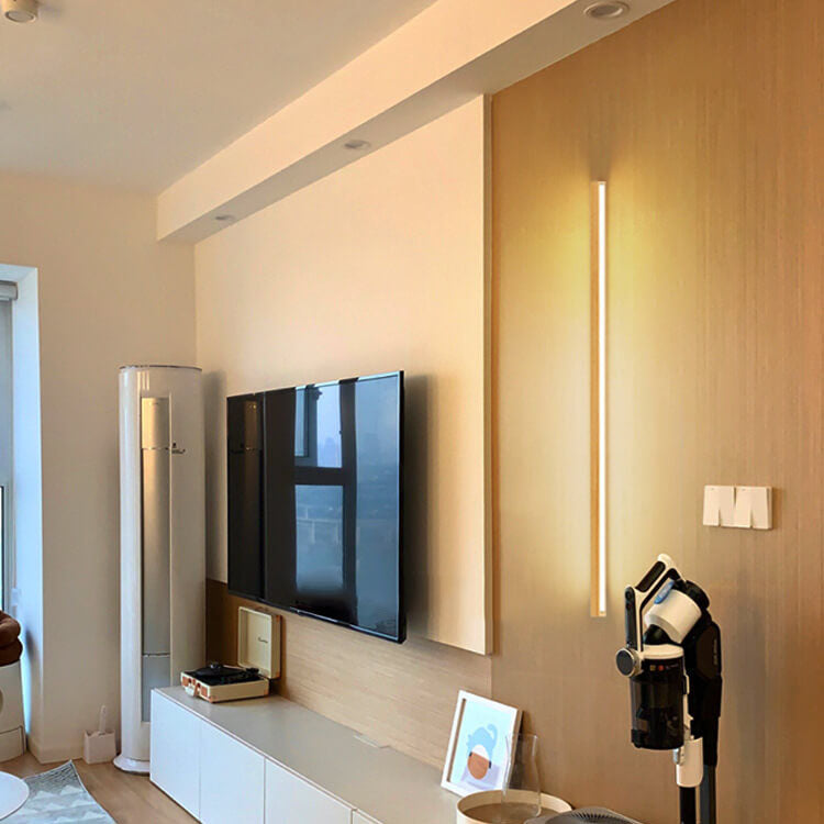 Lisslune | ZenBeam Japanese LED Wall Light | Solid Wood Design | Modern Accent Lighting