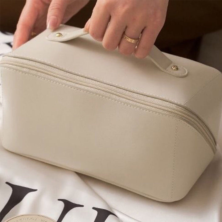 Lisslune | Portable Travel Cosmetics Storage Bag