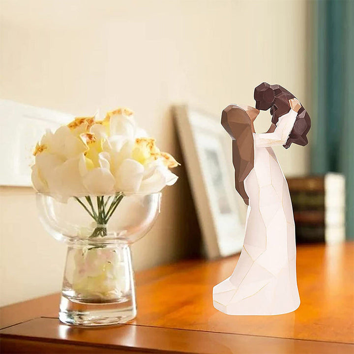 Lisslune | Angel of Friendship Dog Monument Figurine