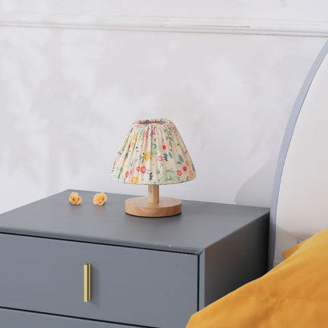 Lisslune | Modern Minimalist Creative Iron Flower Shape 1-Lamp Table Lamp