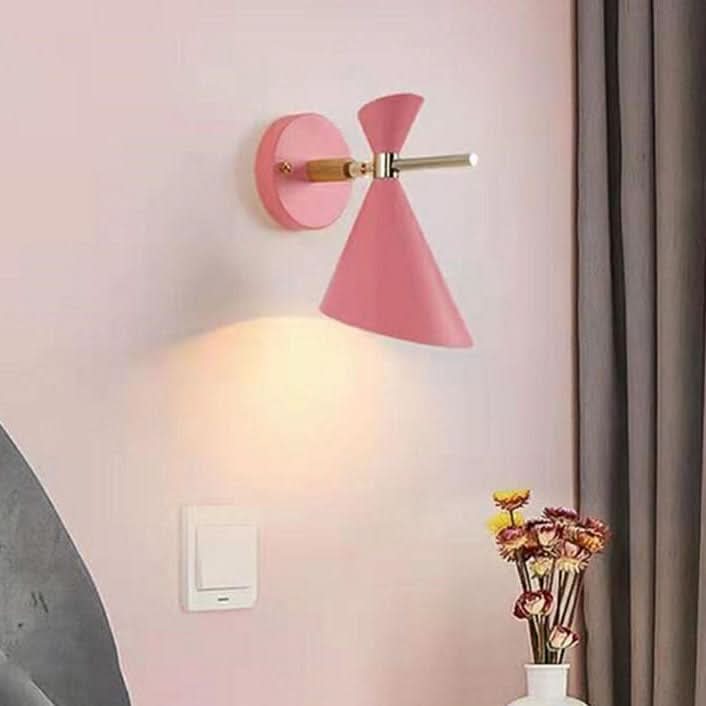 Lisslune | Minimalist Wall Light – Modern Horn Design Lamp