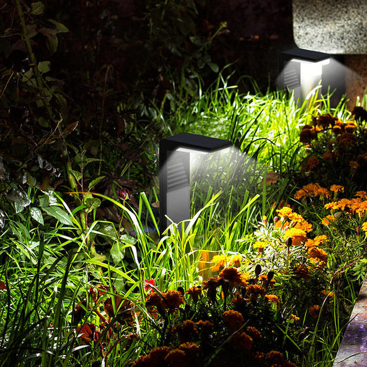 Lisslune | StormGuard - Reliable Outdoor Lighting Solar Lantern for Any Weather