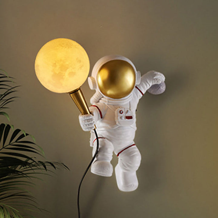 Lisslune | CosmoBuddy Astronaut Wall Lamp | Creative Design | Resin & ABS | LED Bedroom Light