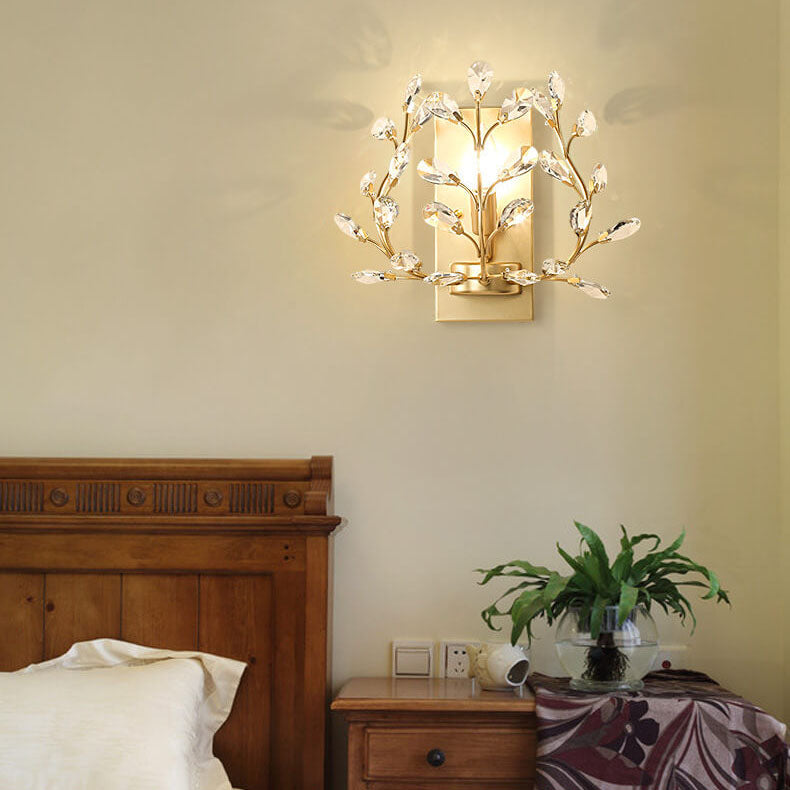 Lisslune | Luminis Wall Light | Luxury Crystal Design | Leaf Motif | 1-Bulb & Modern