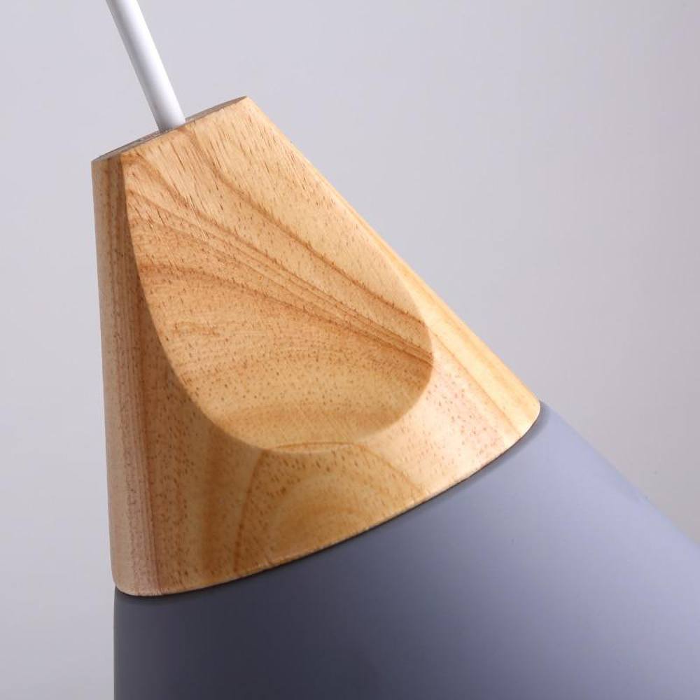 Lisslune | Minimalistic Wooden Pendant Light | NordicLight