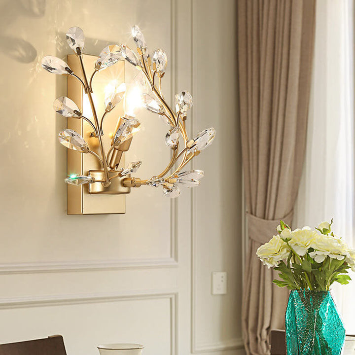 Lisslune | Luminis Wall Light | Luxury Crystal Design | Leaf Motif | 1-Bulb & Modern