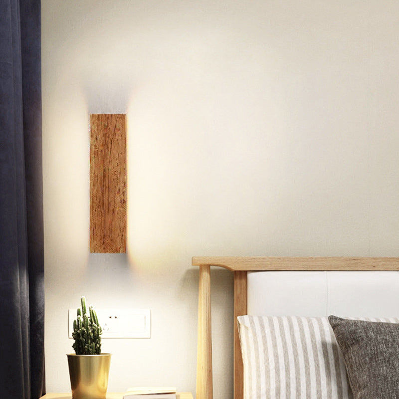 Lisslune | OakBeam | Minimalist Solid Wood LED Wall Light