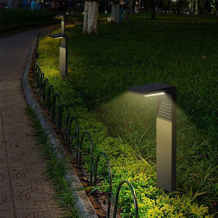 Lisslune | StormGuard - Reliable Outdoor Lighting Solar Lantern for Any Weather