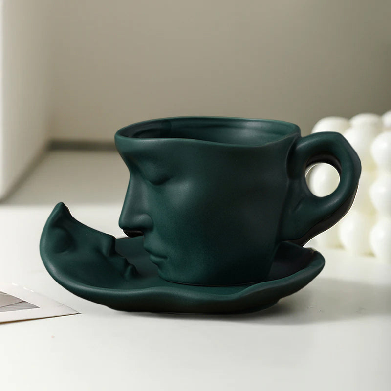 Lisslune | Kyssnades Face ceramic coffee mug