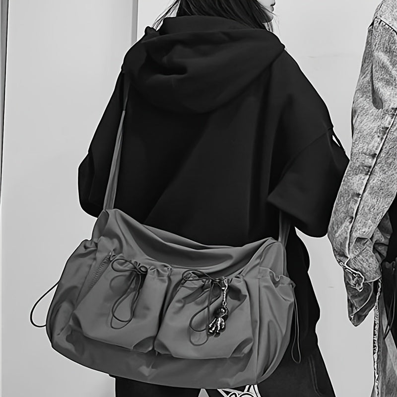 Lisslune | UrbanLiner Nylon Messengerbag – Black Shoulder Bag with Zipper for Daily Use