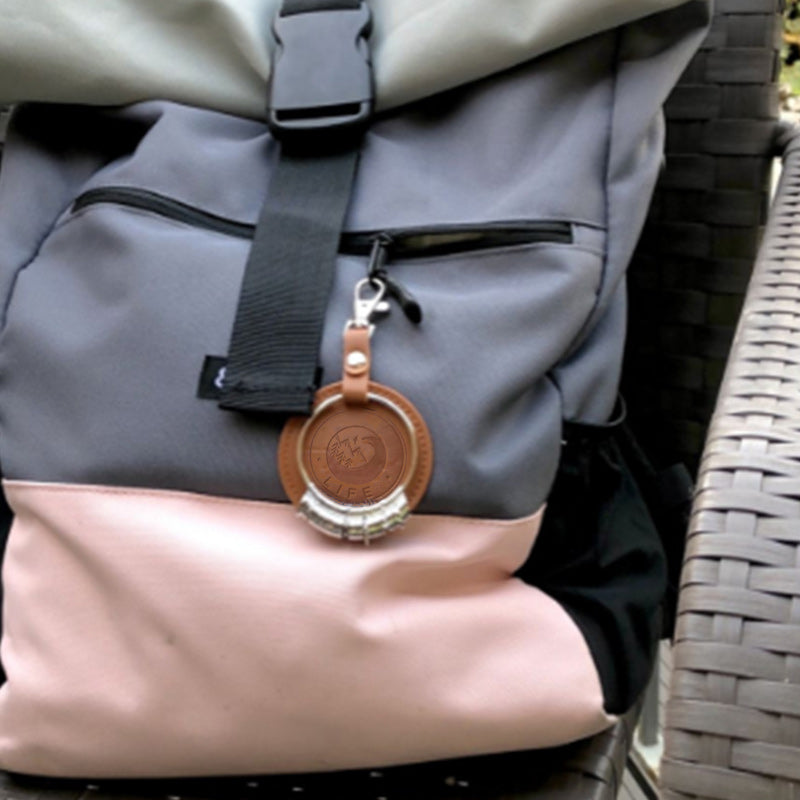 Lisslune | Travelers History Keychain