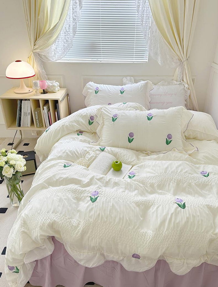 Rynx Coquette Room Tulip Ruffle Bedding Set