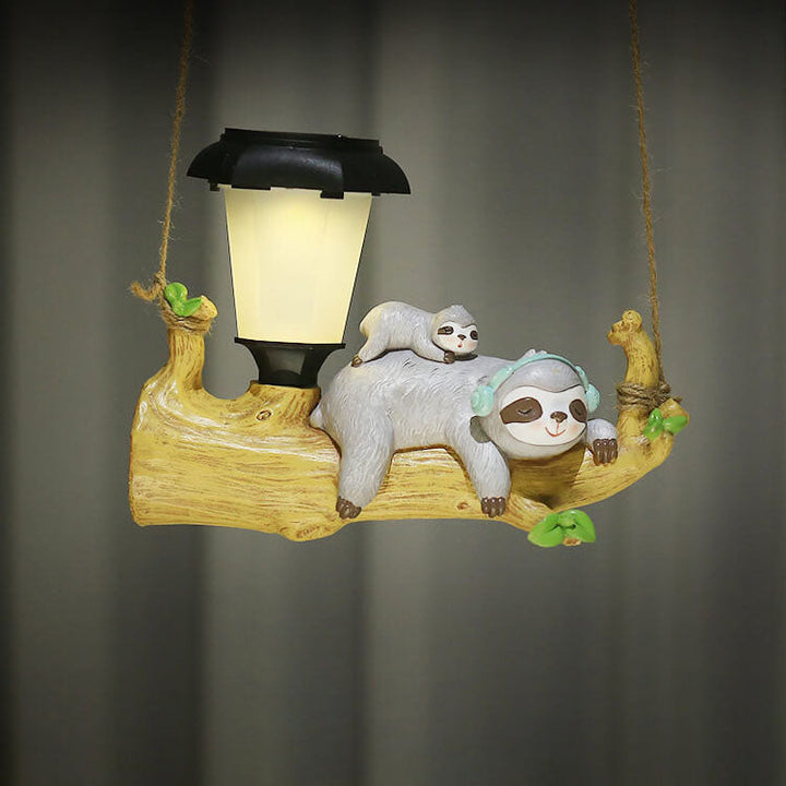 Lisslune | GlowSloth – Funny outdoor wall light with two sloths resting on a branch