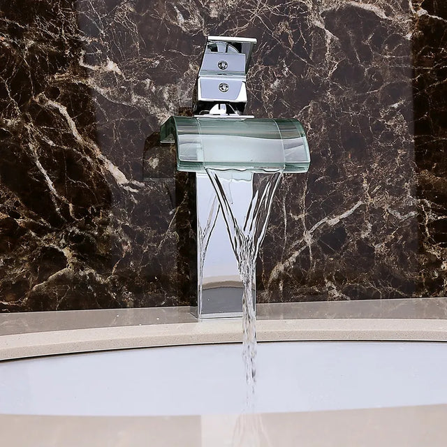 Lisslune | StreamFlow - Elegant faucet with waterfall for luxurious bathrooms