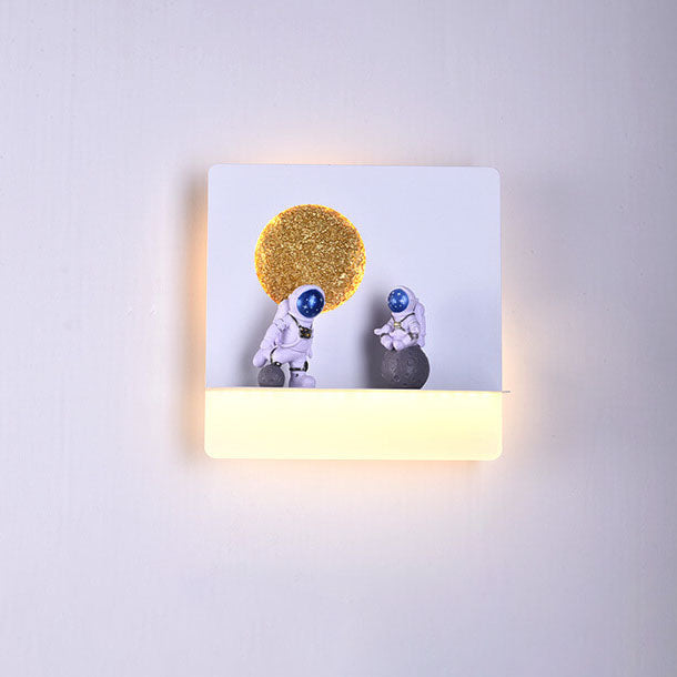 Lisslune | Contemporary Creative Iron Resin Round Astronaut LED Wall Light Lamp for Bedroom
