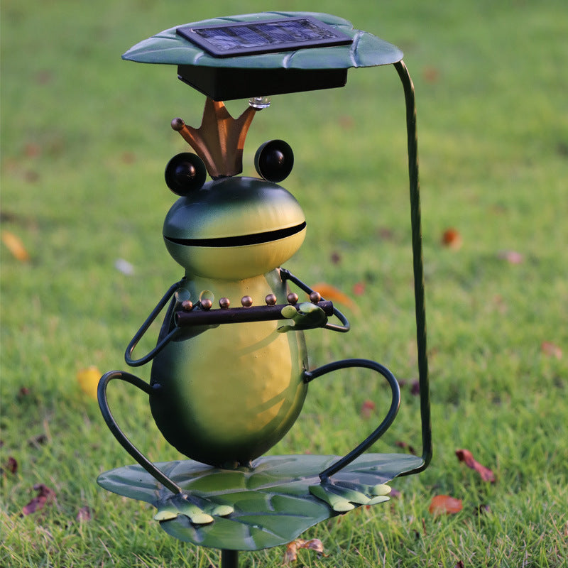 Lisslune | GardenFrog Solar-Powered Decorative Light – Playful Outdoor Floor Lamp