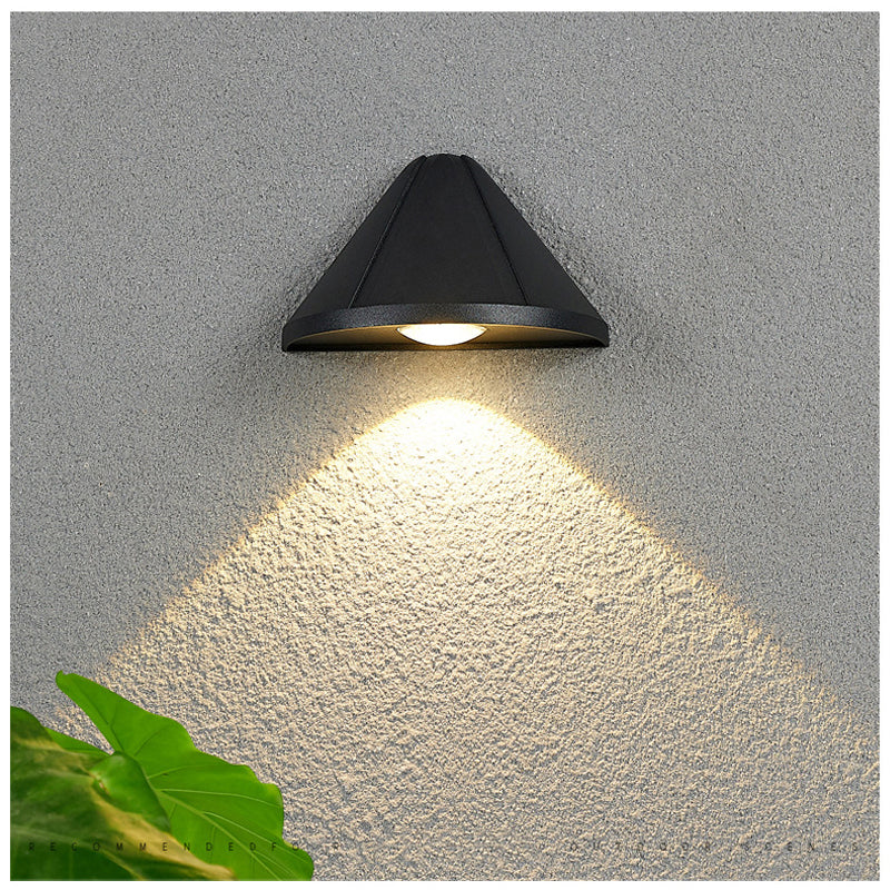 Lisslune | StylishGlow - Elegant LED Wall Light