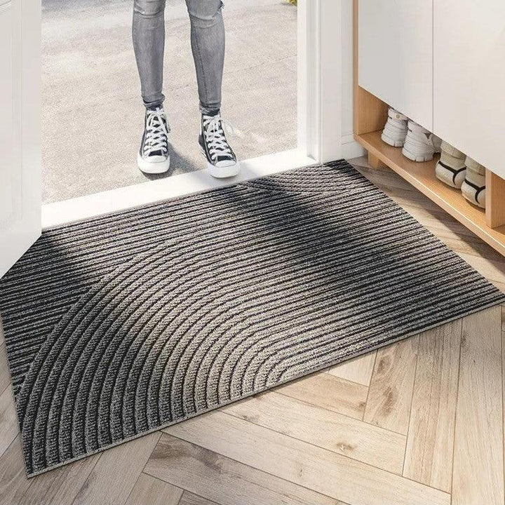 Lisslune | GeoGuard - Robust and modern geometric floor mat