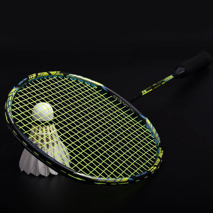 Lisslune | Offensive badminton racket with secondary reinforcement made of 32 pounds of carbon fiber