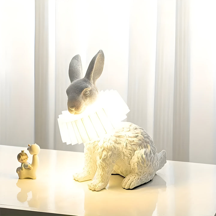Lisslune | LumiBun – Art Deco inspired can-shaped table lamp