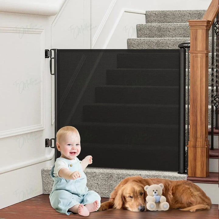 Lisslune | Extendable Safety Gate for Babies and Pets – Up to 140 cm – SafeLiving Gate