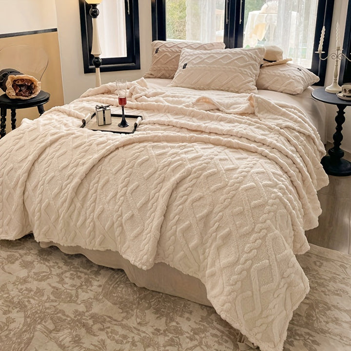 Lisslune | SoftBreeze - Thin Taffeta Bedspread for Every Season