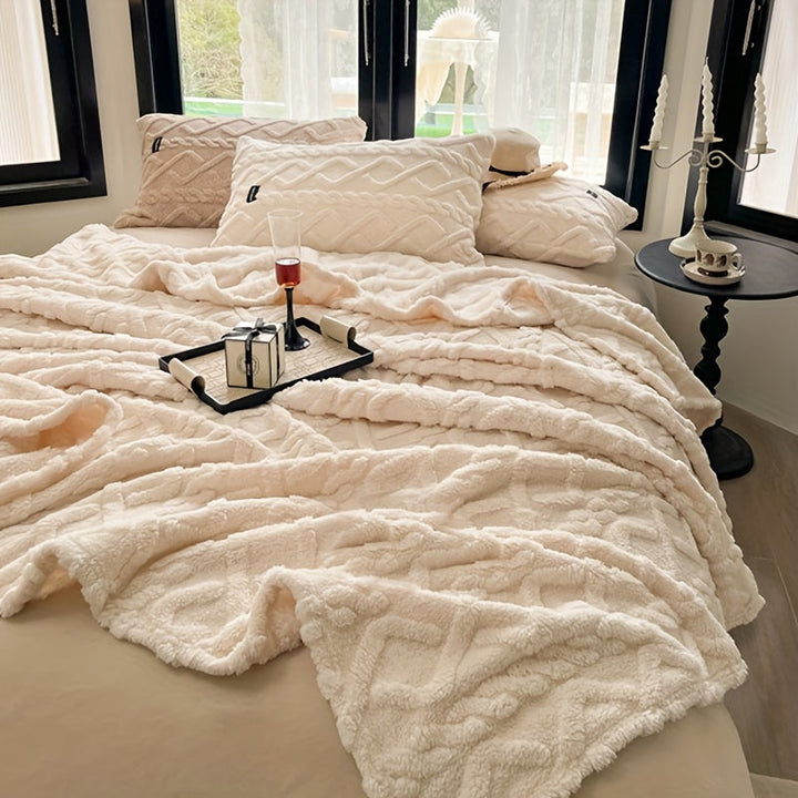 Lisslune | SoftBreeze - Thin Taffeta Bedspread for Every Season