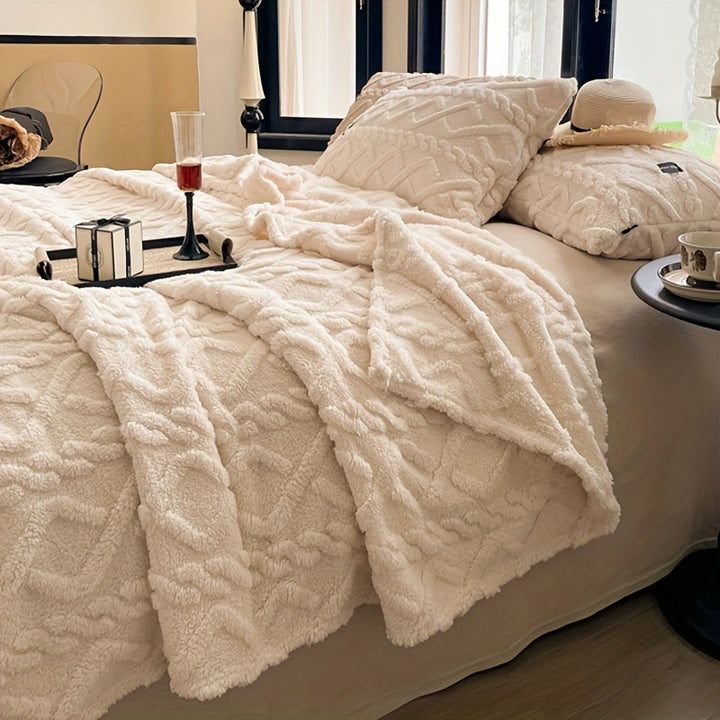 Lisslune | SoftBreeze - Thin Taffeta Bedspread for Every Season