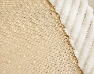 Lisslune | Auraea - Sophisticated protection for your sofa