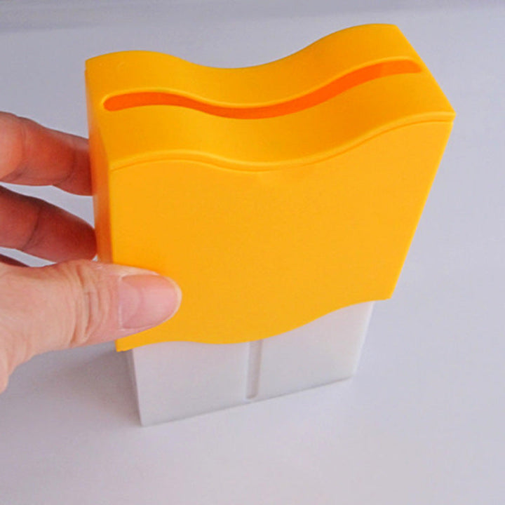 Lisslune | Smiling Strongman Weightlifter Toothpick Box