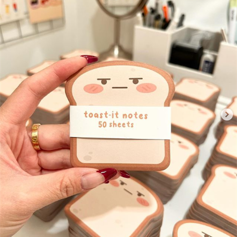 Lisslune | Toast-it Sticky Notes