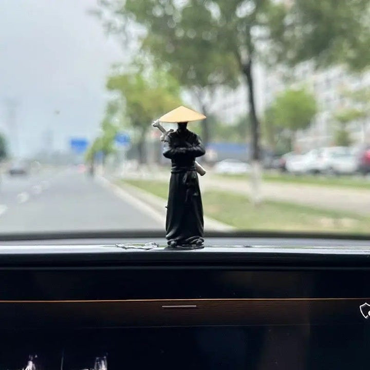 Lisslune | Knight Wanderer for Car Decoration