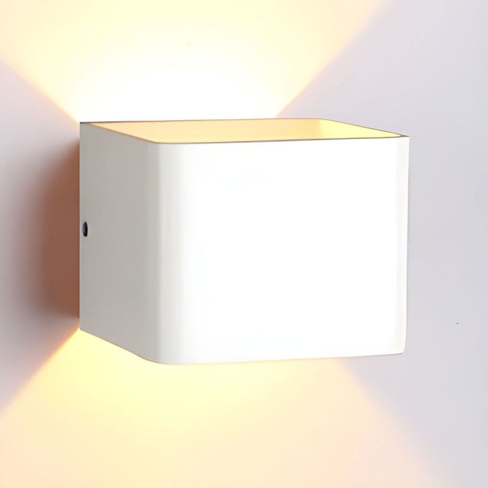 Lisslune | Laurion – Modern Cube Wall Lamp | LED Ambient Lighting for Living Room & Bedroom