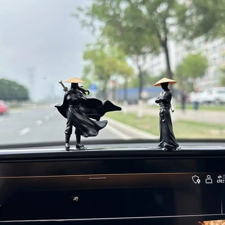 Lisslune | Knight Wanderer for Car Decoration