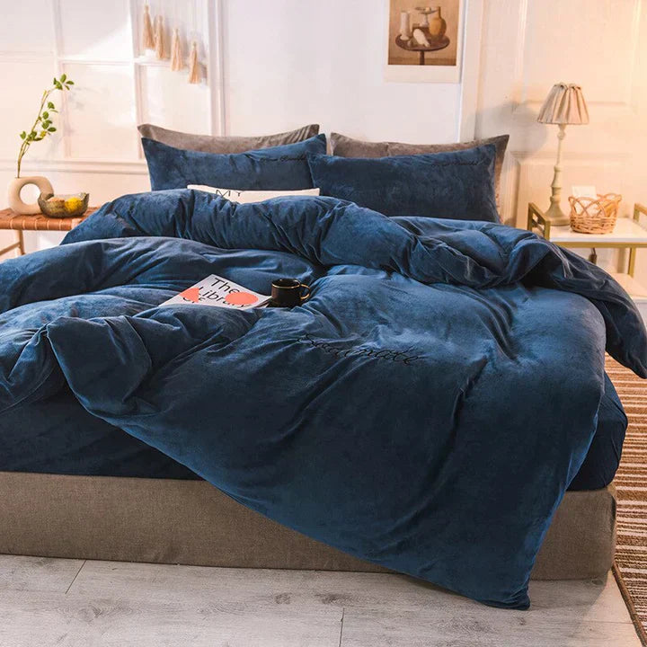 Lisslune | Bedding - Cozy fleece bedding for an unparalleled sleeping experience
