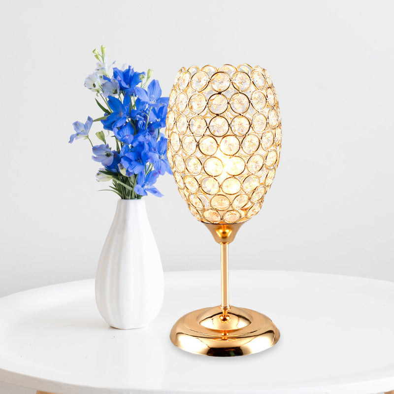 Lisslune | LumiCup Crystal Accent Lamp – Elegant head-shaped bedside lamp for luxurious interiors