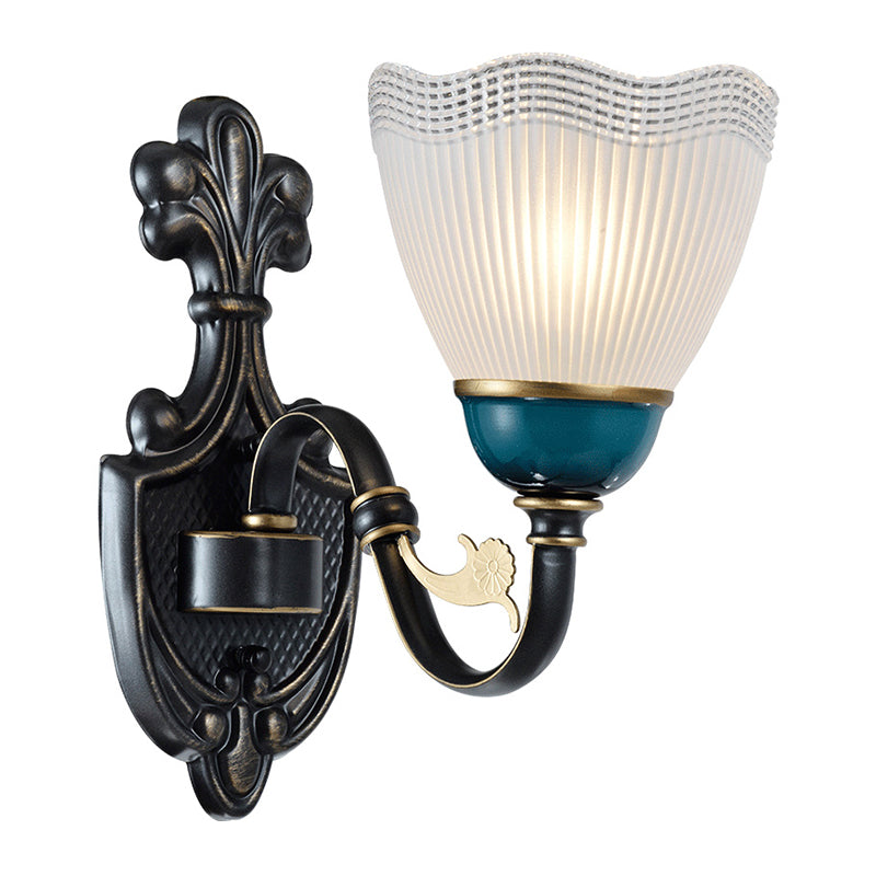 Skørter | 1/2-Head Scalloped Pleated Wall Lamp Traditional Black Ribbed Glass Wall Lamp with Curved Arm