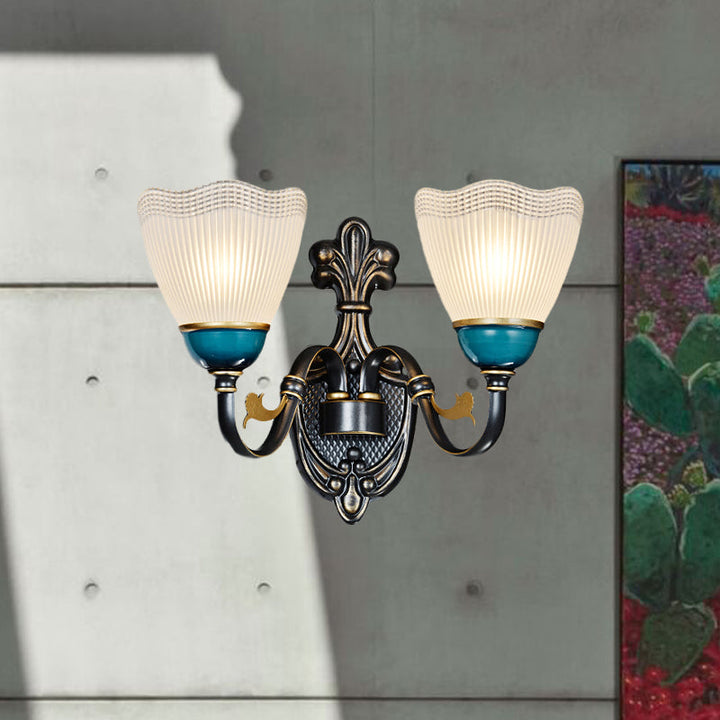 Skørter | 1/2-Head Scalloped Pleated Wall Lamp Traditional Black Ribbed Glass Wall Lamp with Curved Arm