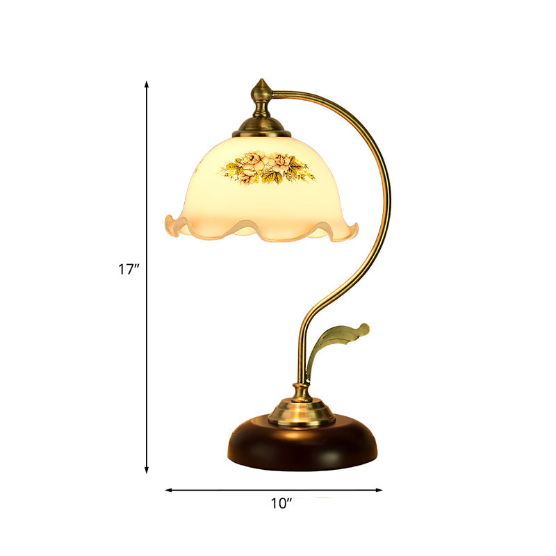 Lisslune | Vintaria – Pleated Dome Natlys made of Frosted Glass
