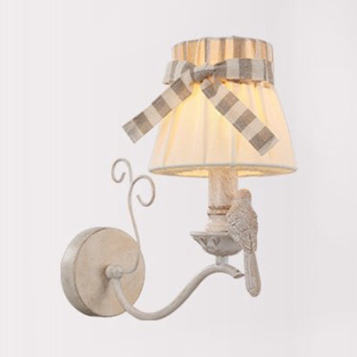 Skørter | Creative Rock-shaped Wall Lamp with Bird 1 Light Resin Fabric Wall Light in Beige for the Kindergarten