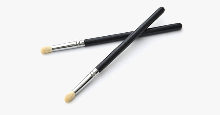Lisslune | Pro Blending Eyeshadow Brush – Professional Eye Makeup At Your Fingertips