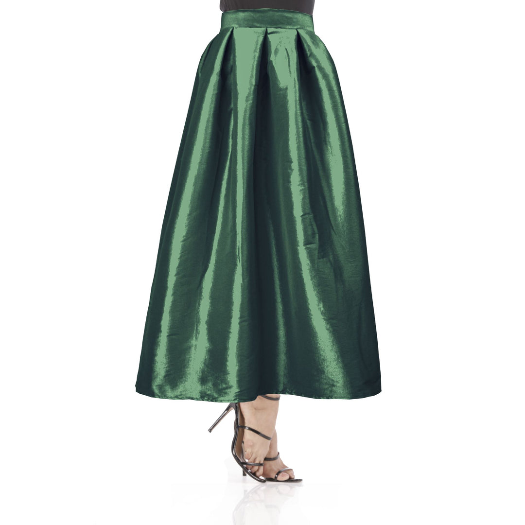 Women's maxi skirt made of shimmering satin with a wide cut Lisslune