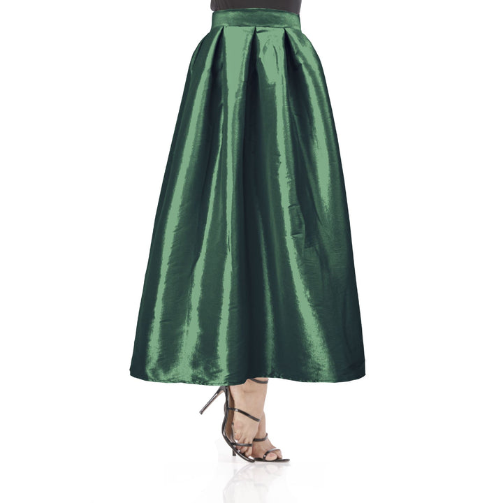 Women's maxi skirt made of shimmering satin with a wide cut Lisslune