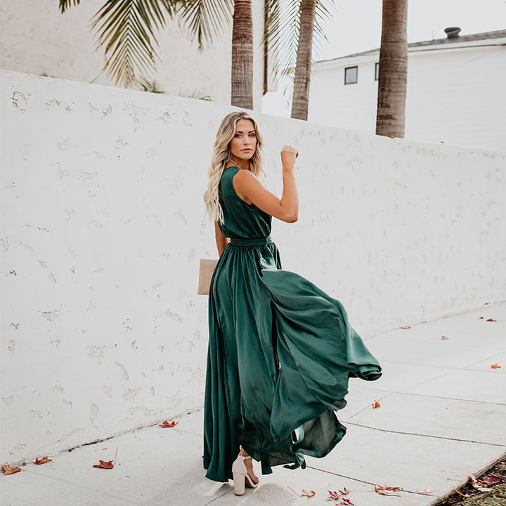 Ladies Elegant Maxi Dress with Flowing Skirt and Simple Silhouette Lisslune