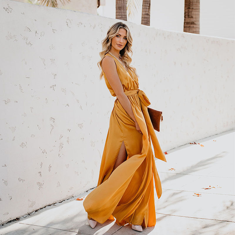 Ladies Elegant Maxi Dress with Flowing Skirt and Simple Silhouette Lisslune