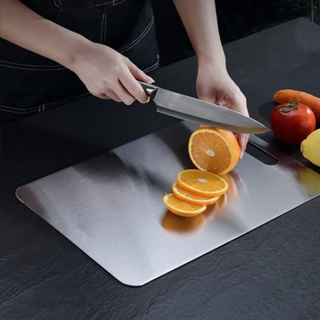 Lisslune | TitanPro – High-quality cutting board made of German stainless steel