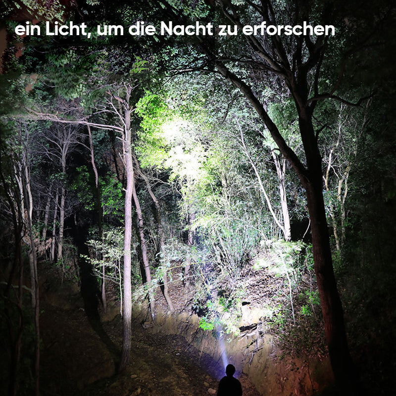 Lisslune | Multifunctional LED Flashlight