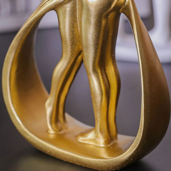 Lisslune | Embrace Resin Couple Sculpture
