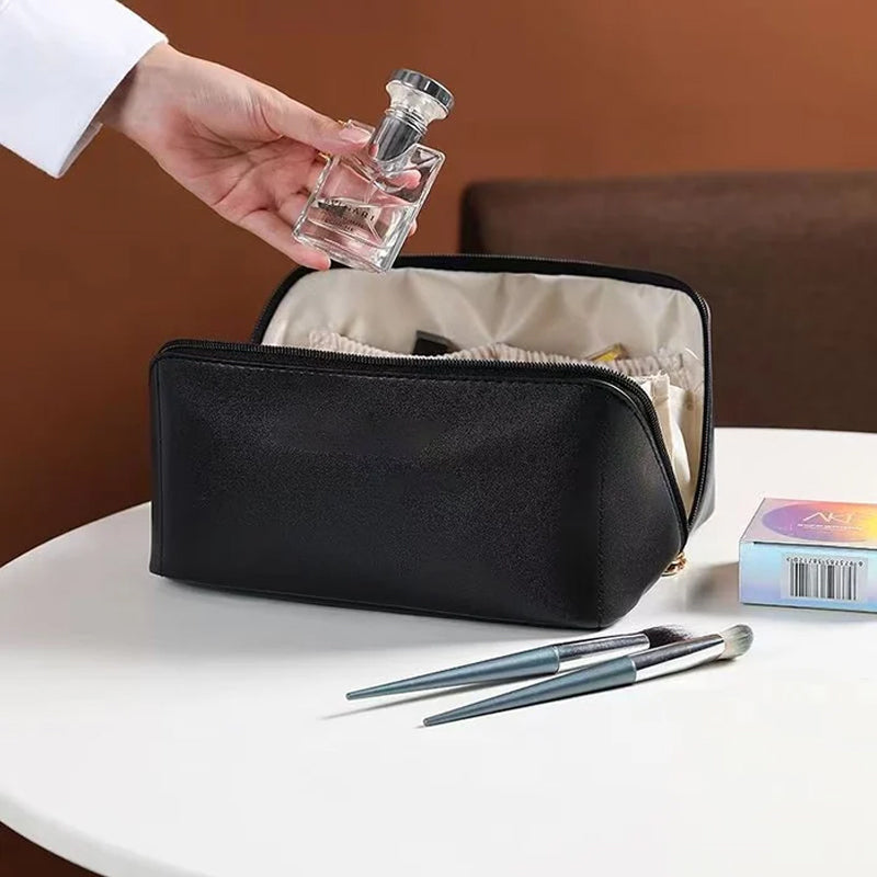 Lisslune | PU Portable Travel Cosmetics Storage Bag